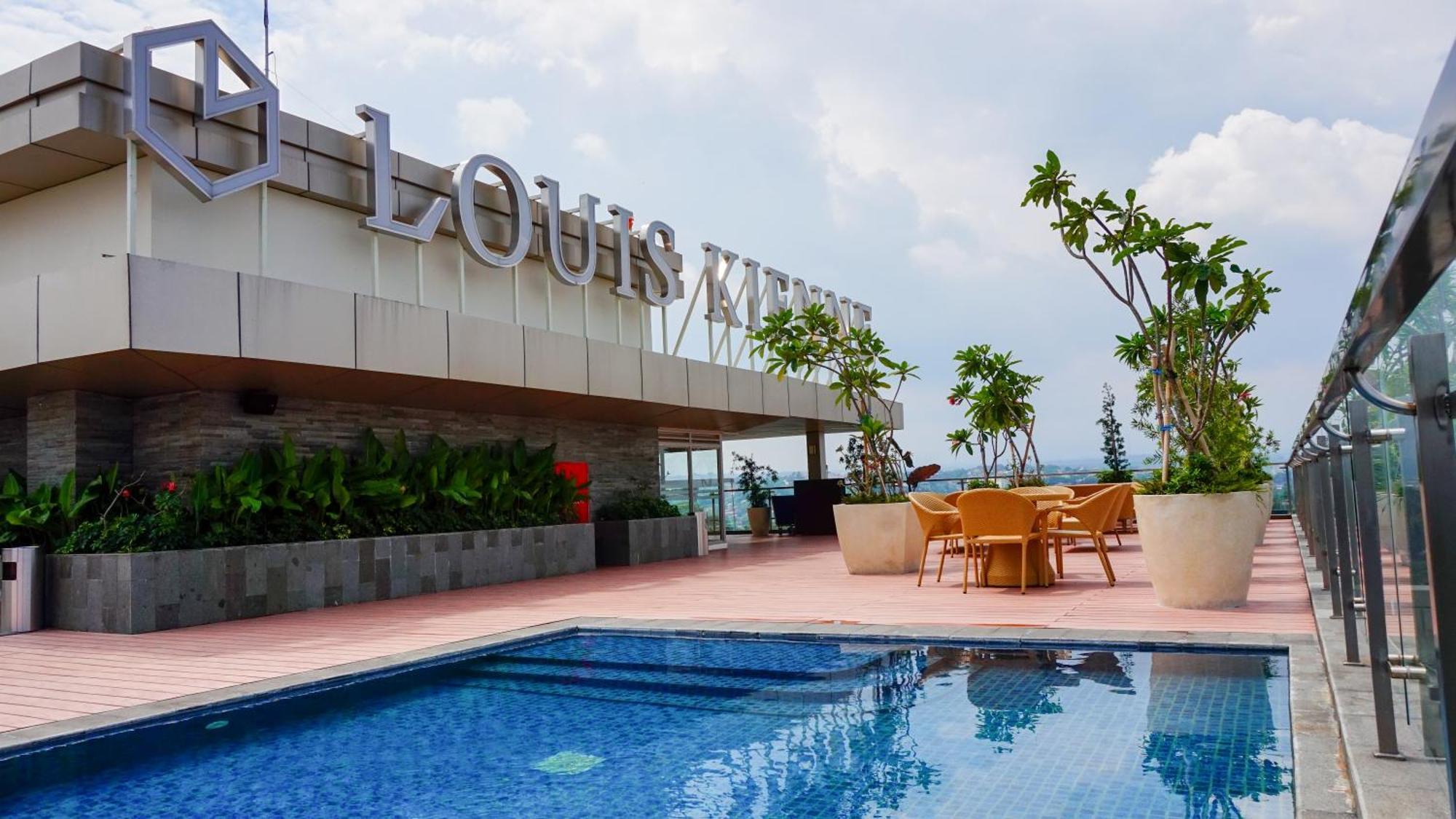 Louis Kienne Hotel Pandanaran Semarang Exteriér fotografie