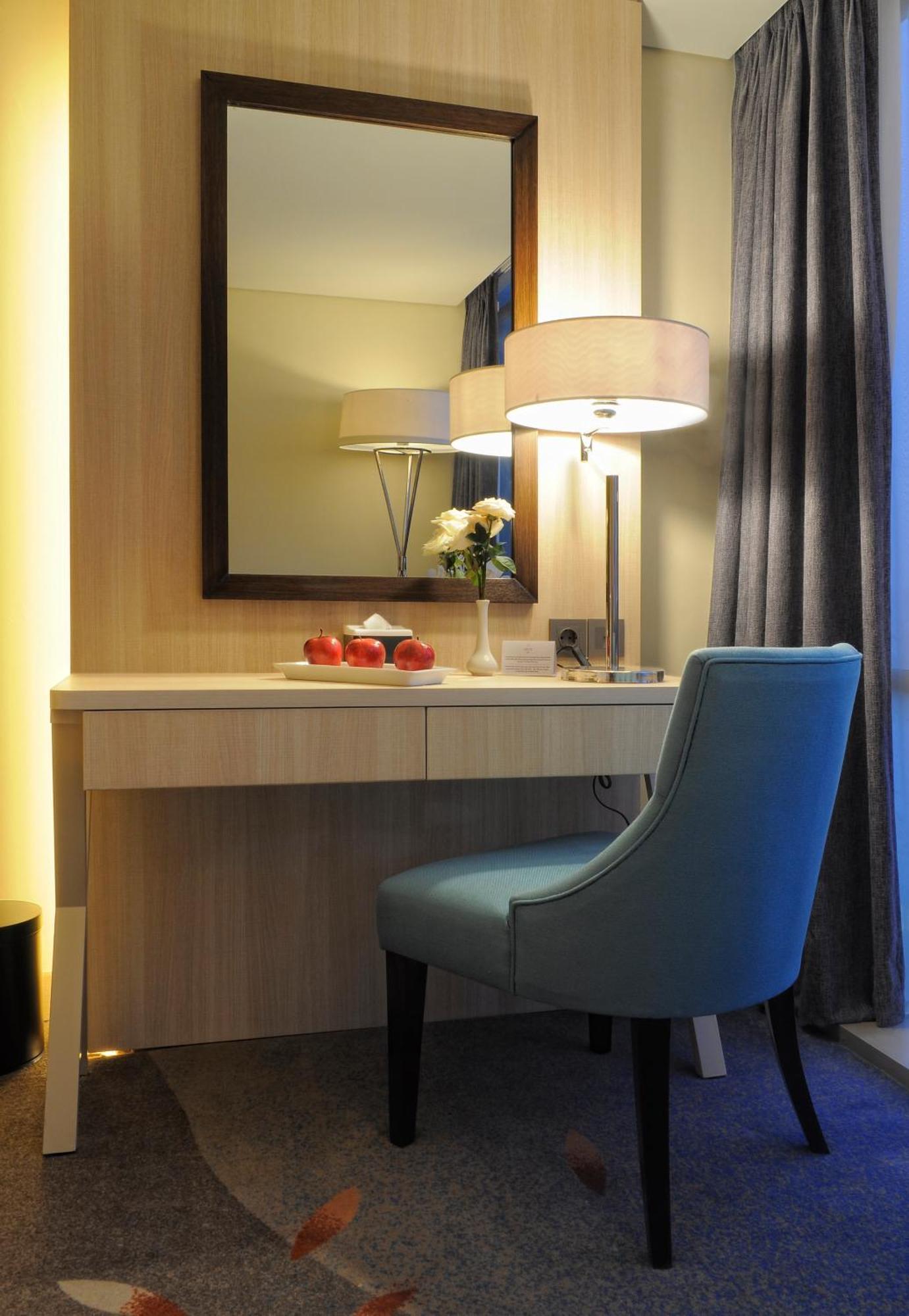 Louis Kienne Hotel Pandanaran Semarang Exteriér fotografie